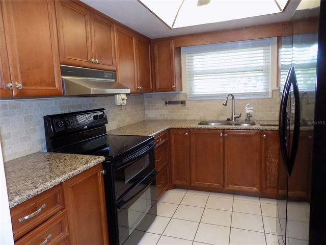 9663 86TH AVENUE 9663, Seminole, FL 33777