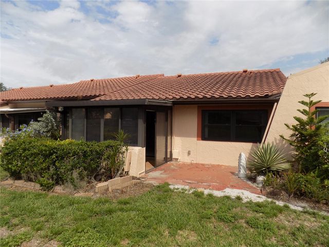 9663 86TH AVENUE 9663, Seminole, FL 33777