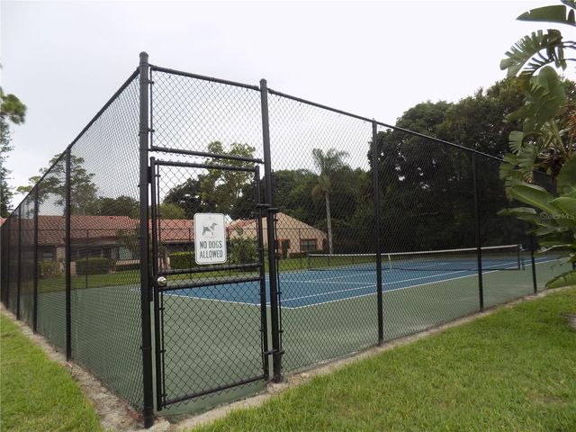 9663 86TH AVENUE 9663, Seminole, FL 33777