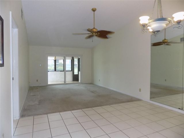 9663 86TH AVENUE 9663, Seminole, FL 33777