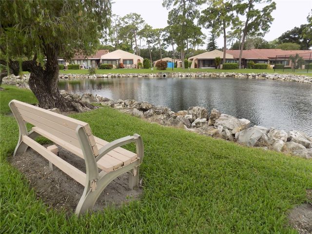 9663 86TH AVENUE 9663, Seminole, FL 33777