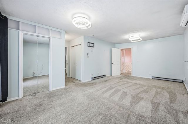 245 North Road, Niles, OH 44446