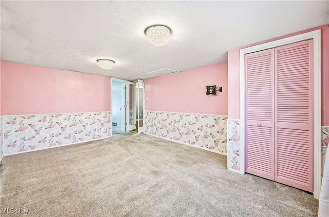 245 North Road, Niles, OH 44446