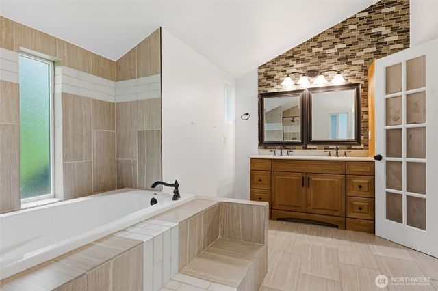 10917 48th Street E, Puyallup, WA 98372
