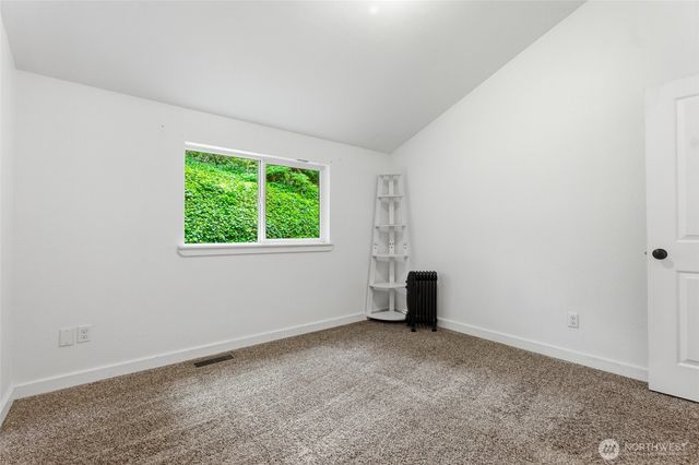 10917 48th Street E, Puyallup, WA 98372