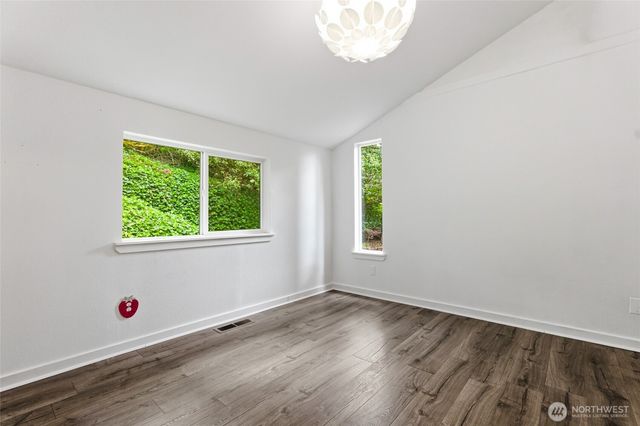 10917 48th Street E, Puyallup, WA 98372