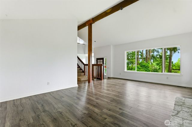 10917 48th Street E, Puyallup, WA 98372