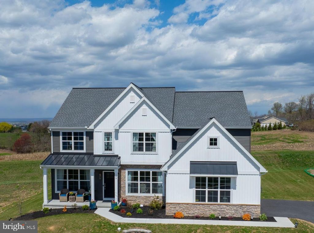 149 COPPER RIDGE DR, Newmanstown, PA 17073