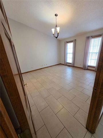 406 Hidden Lakes Trail, Jefferson, GA 30549