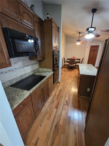 406 Hidden Lakes Trail, Jefferson, GA 30549