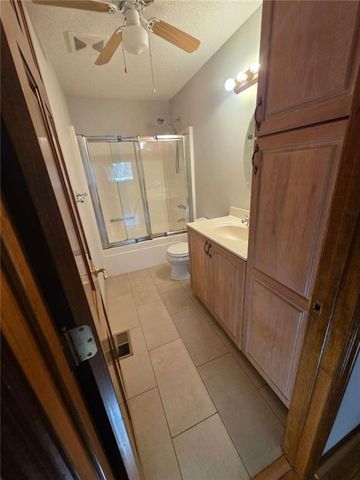 406 Hidden Lakes Trail, Jefferson, GA 30549