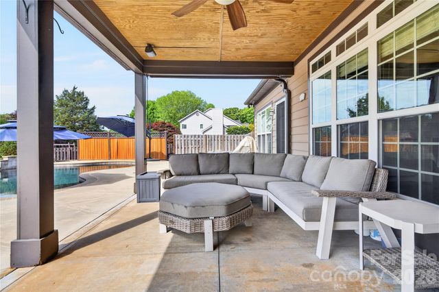 103 Webbed Foot Road, Mooresville, NC 28117