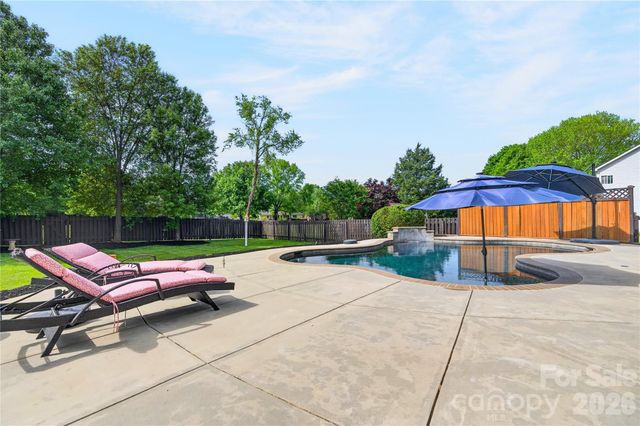 103 Webbed Foot Road, Mooresville, NC 28117