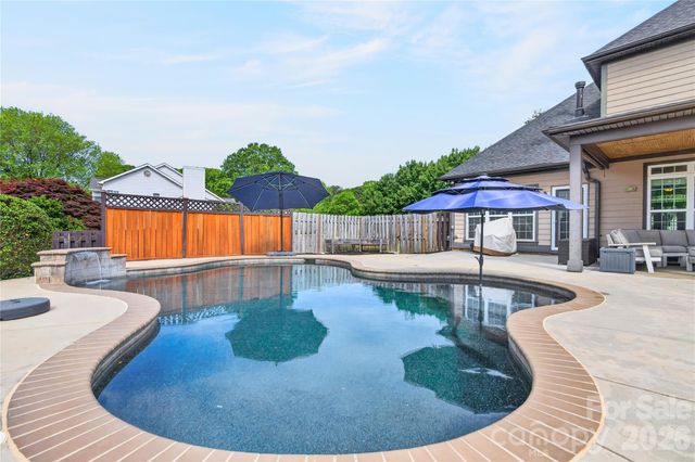 103 Webbed Foot Road, Mooresville, NC 28117