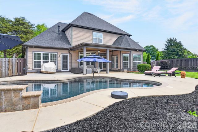 103 Webbed Foot Road, Mooresville, NC 28117