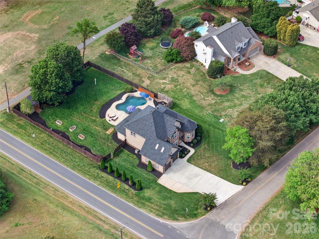 103 Webbed Foot Road, Mooresville, NC 28117