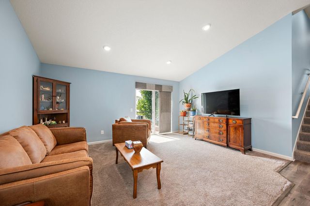 11681 132nd Avenue N, Dayton, MN 55327