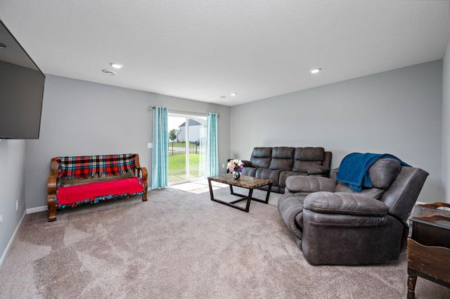 11681 132nd Avenue N, Dayton, MN 55327