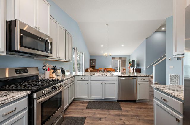 11681 132nd Avenue N, Dayton, MN 55327