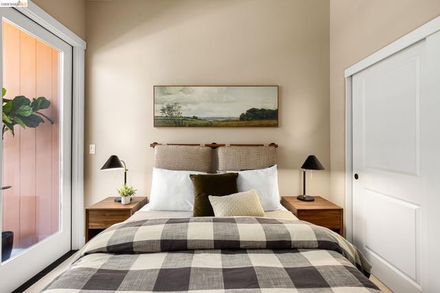 28924 Parkridge Loop 103, Hayward, CA 94544