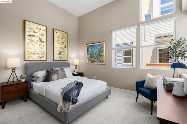 28924 Parkridge Loop 103, Hayward, CA 94544