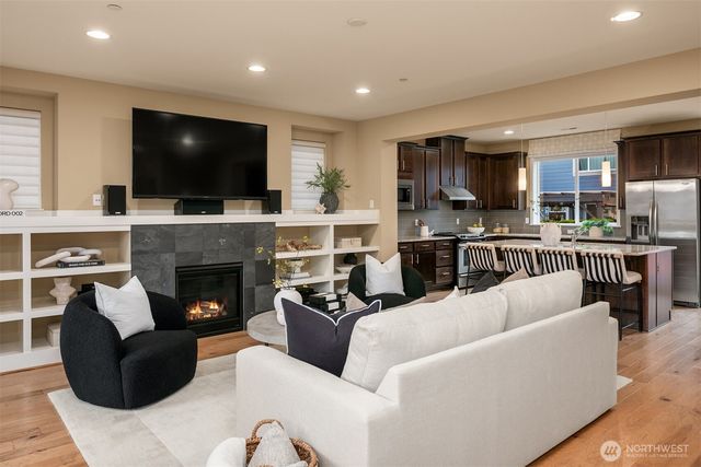 11318 177th Place NE, Redmond, WA 98052