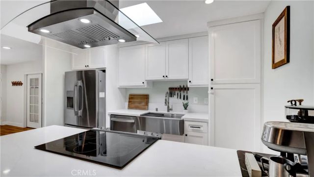 23422 Via San Martine, Aliso Viejo, CA 92656