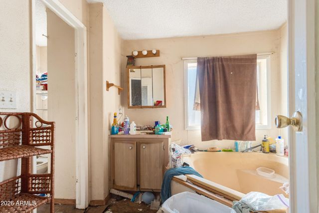 8122 E MADERA Drive, Sierra Vista, AZ 85650