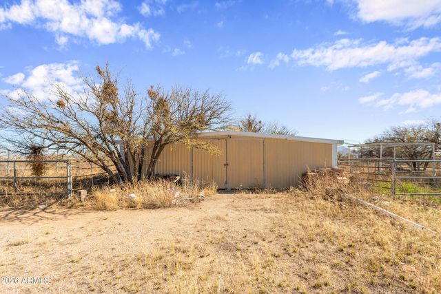 8122 E MADERA Drive, Sierra Vista, AZ 85650