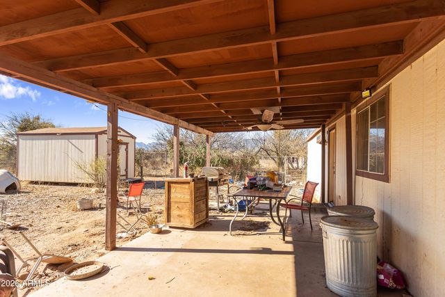 8122 E MADERA Drive, Sierra Vista, AZ 85650