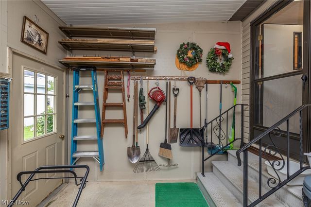 4 Symphony Street, Olmsted Twp, OH 44138
