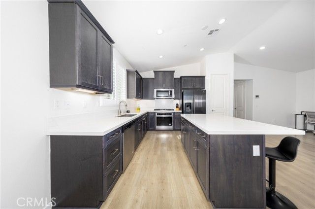 7975 Sorrento, Highland, CA 92346