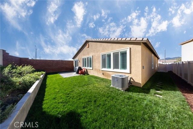 7975 Sorrento, Highland, CA 92346
