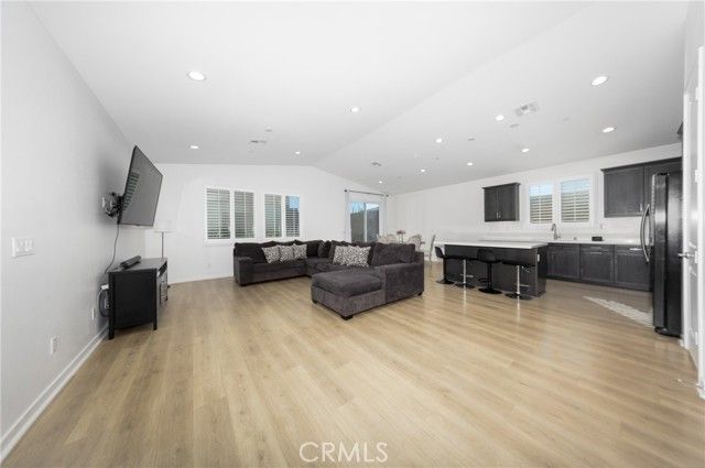 7975 Sorrento, Highland, CA 92346