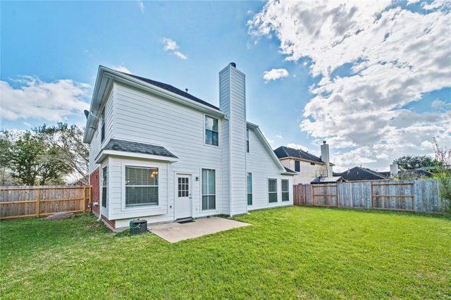 1202 Woodley Bend, Sugar Land, TX 77479