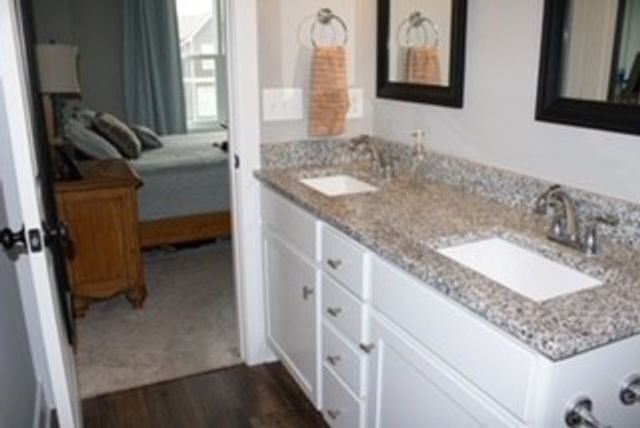 107 Harper Lndg, Chapel Hill, TN 37034