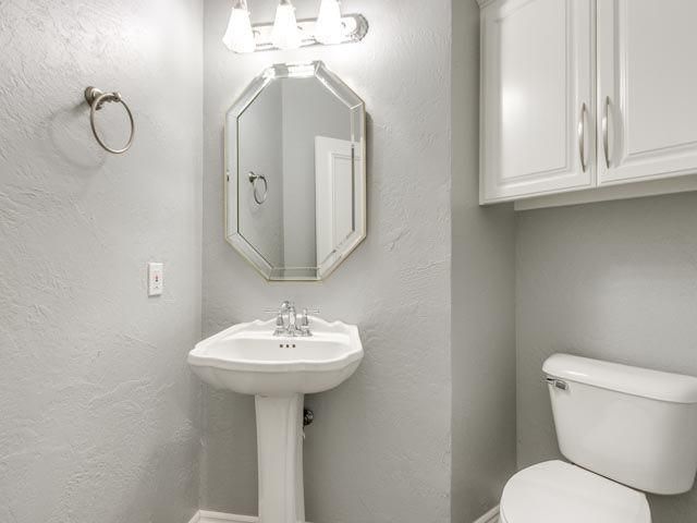 12400 Val Verde Drive, Oklahoma City, OK 73142