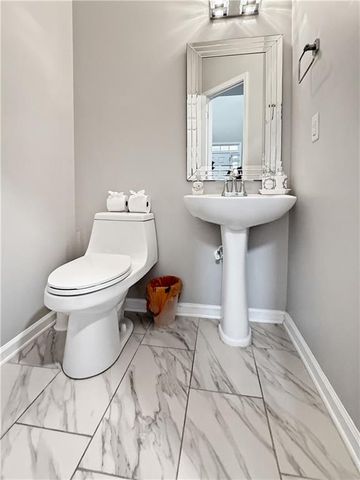 38 Inverness Avenue, Newnan, GA 30263