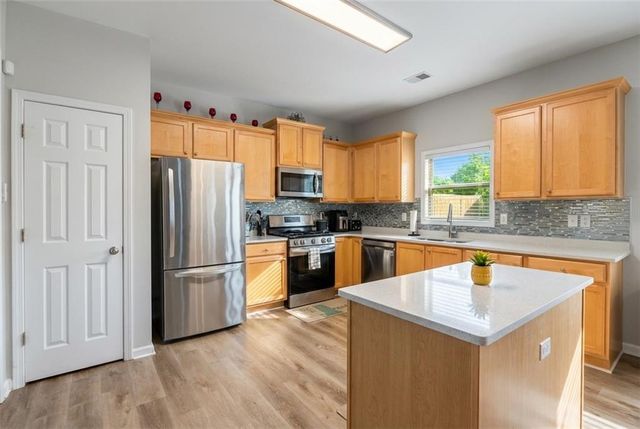 38 Inverness Avenue, Newnan, GA 30263