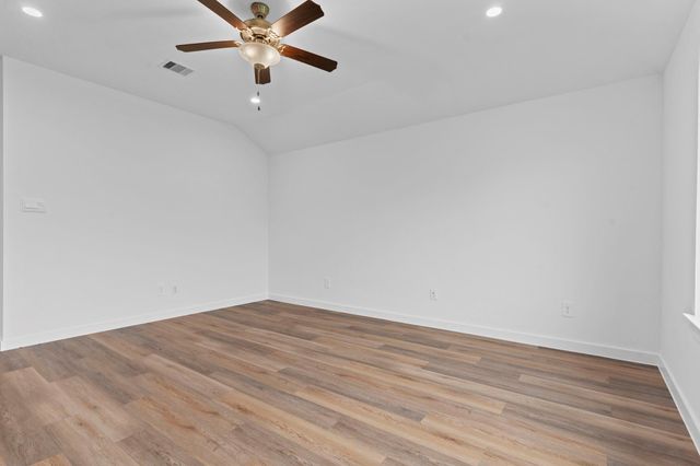 2511 Rose Gold, Iowa Colony, TX 77583