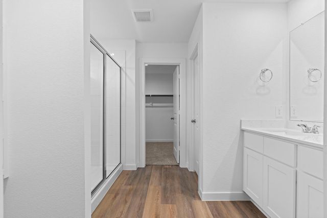 2511 Rose Gold, Iowa Colony, TX 77583