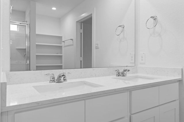 2511 Rose Gold, Iowa Colony, TX 77583