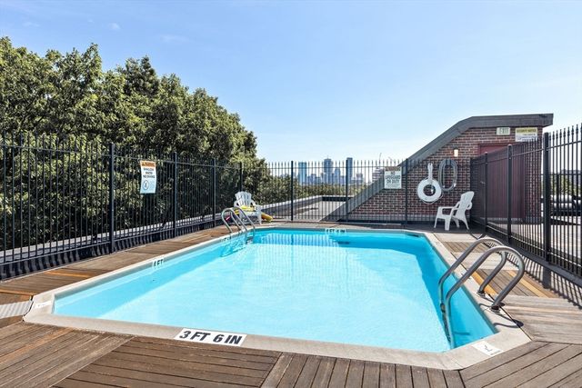 125 Pleasant St 310, Brookline, MA 02446