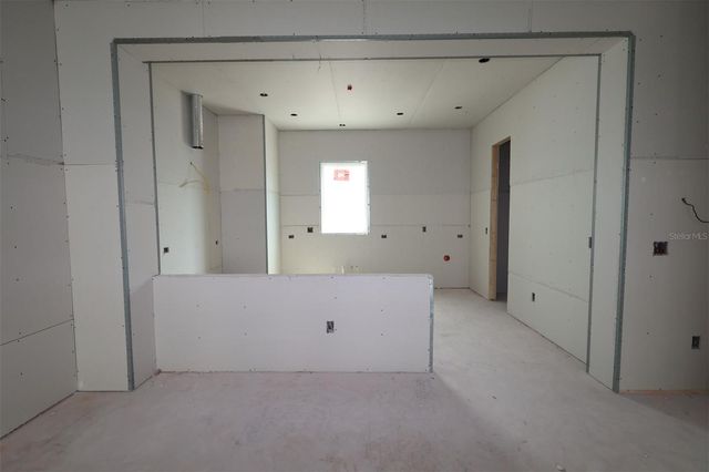 470 31ST WAY N, St Petersburg, FL 33713