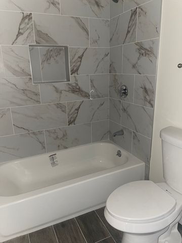 170 Oxford St 504, Lynn, MA 01901