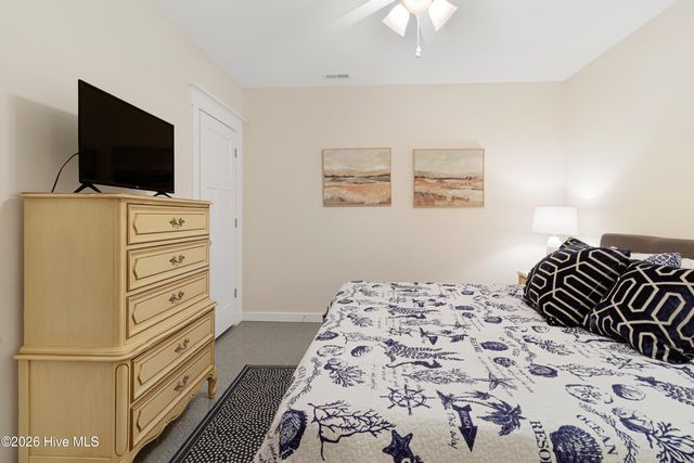 121 Sea Isle North Drive & Slip 20, Atlantic Beach, NC 28512