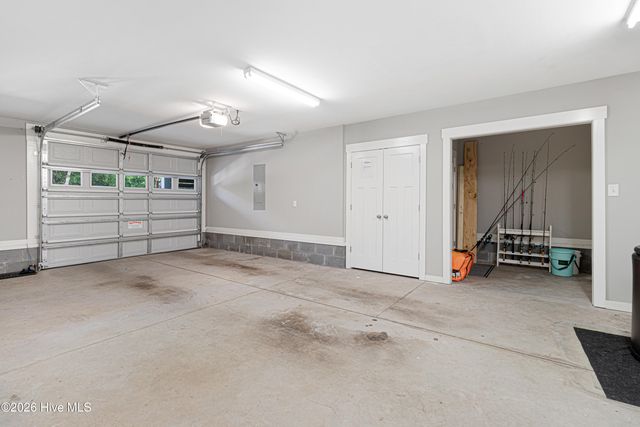 121 Sea Isle North Drive & Slip 20, Atlantic Beach, NC 28512