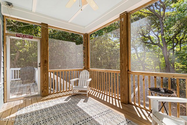 121 Sea Isle North Drive & Slip 20, Atlantic Beach, NC 28512