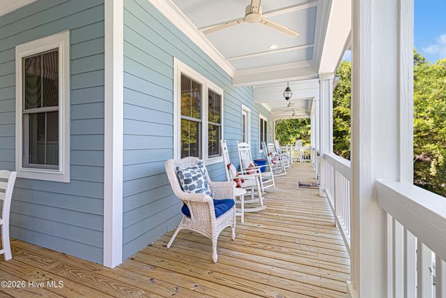 121 Sea Isle North Drive & Slip 20, Atlantic Beach, NC 28512