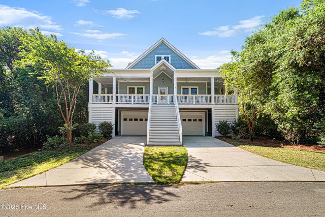 121 Sea Isle North Drive & Slip 20, Atlantic Beach, NC 28512